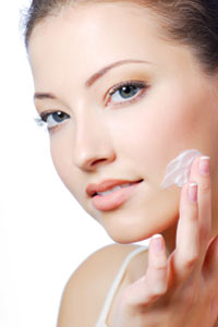 HowStuffWorks &quot;How Oil-Free Face Lotions Work&quot;